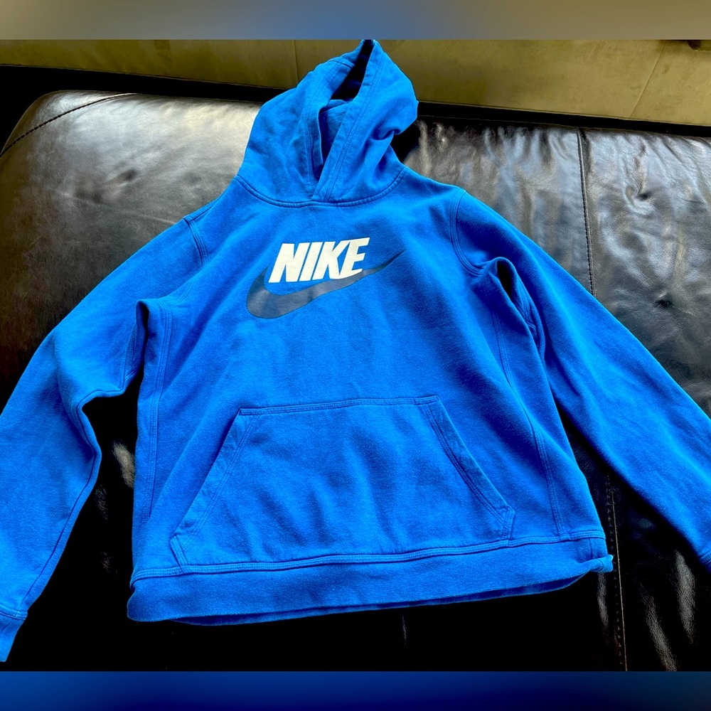 VGUC Youth Nike Hoodie